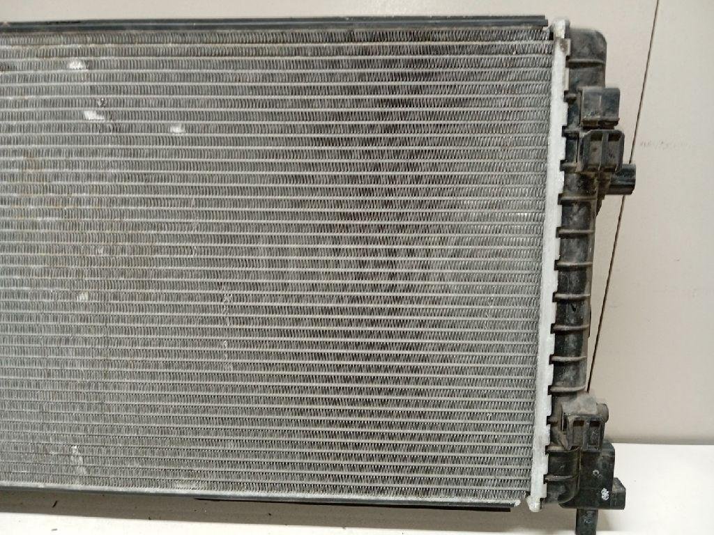 Радиатор основной