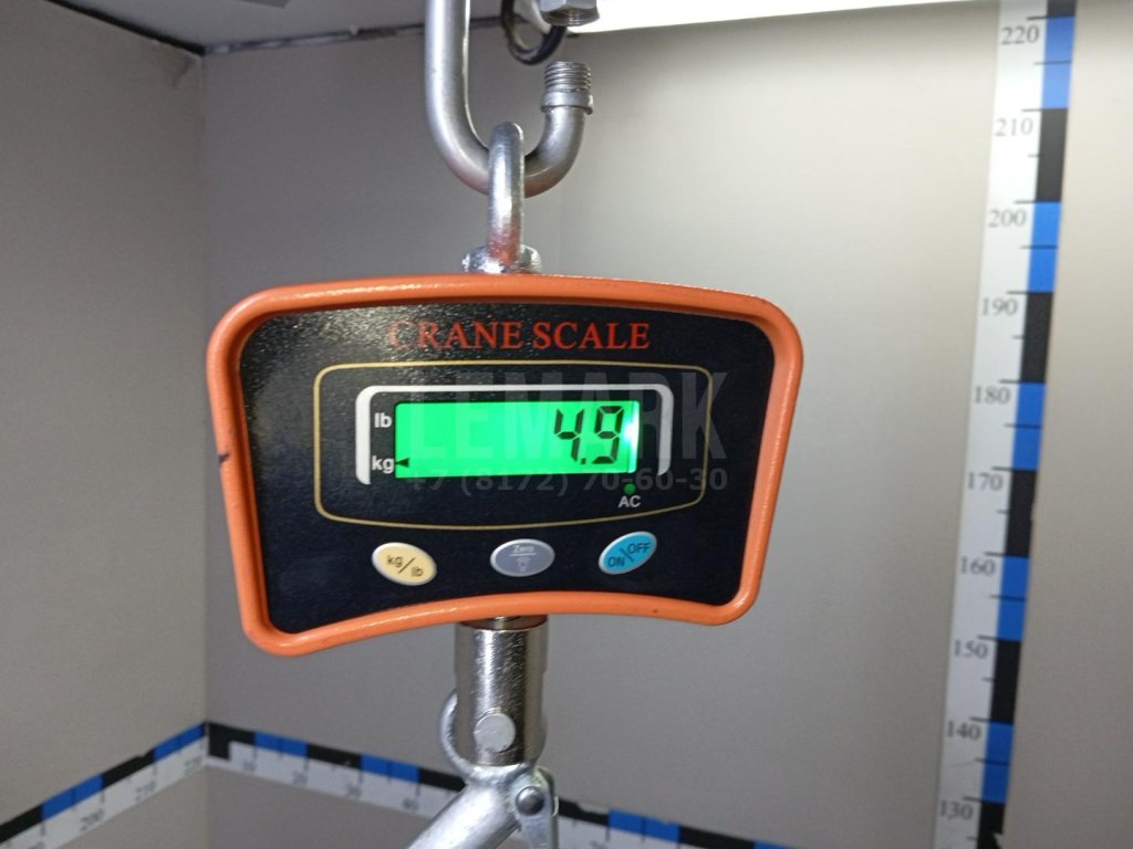 Панель передняя