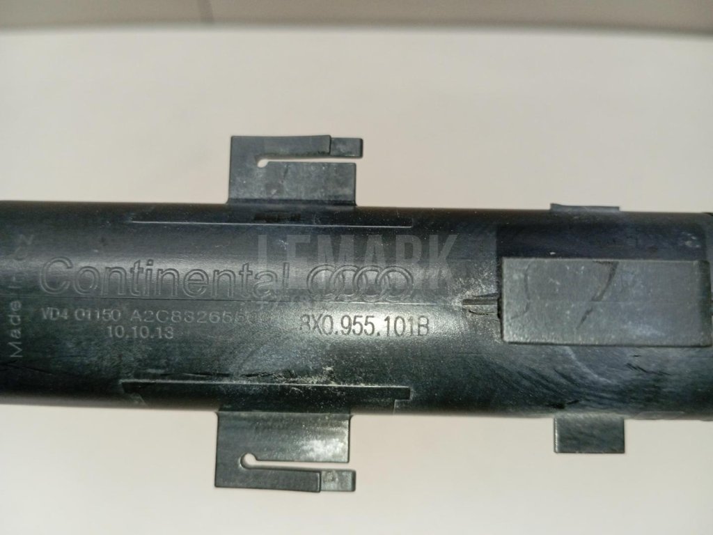 Форсунка омывателя фары