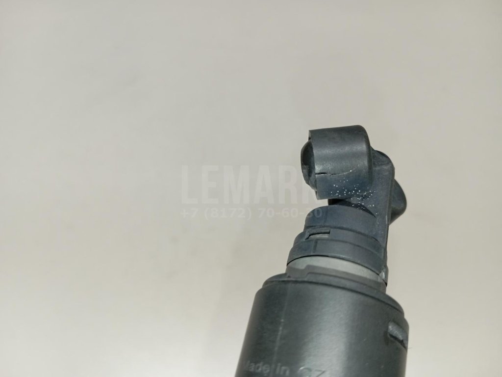 Форсунка омывателя фары