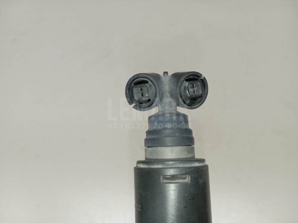 Форсунка омывателя фары