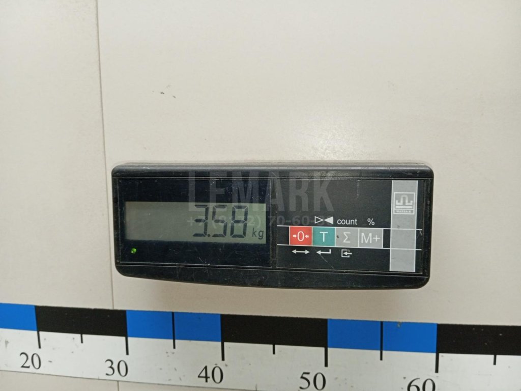 Усилитель переднего бампера