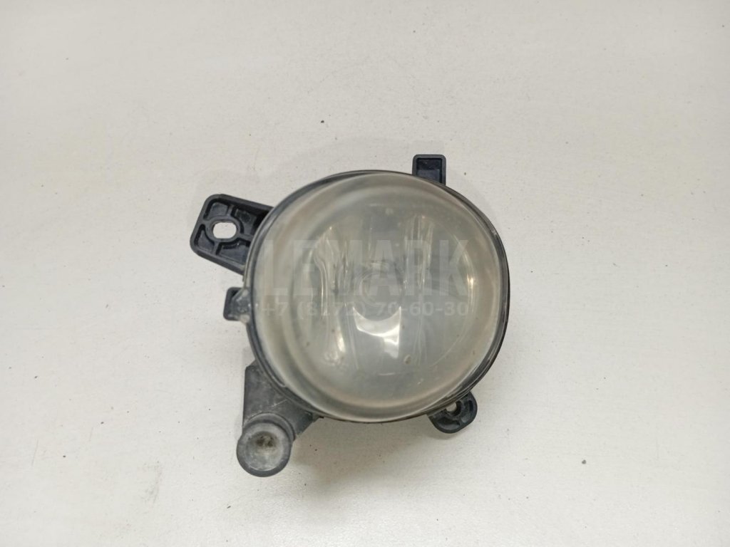 Фара противотуманная левая