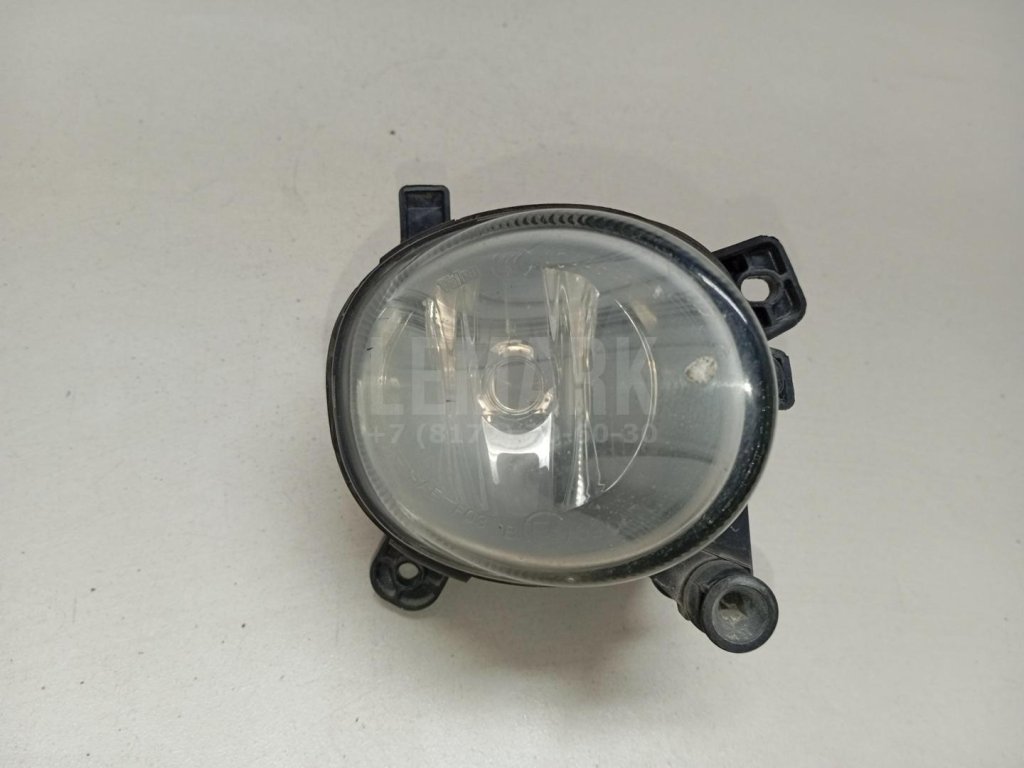Фара противотуманная правая