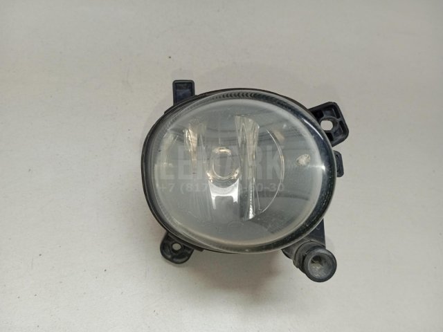 Фара противотуманная правая