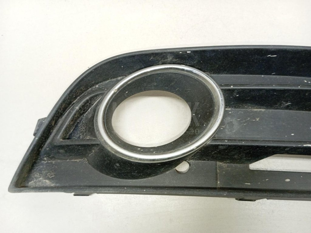 Решетка в бампер правая для  Alfa Romeo 159 2005-2011