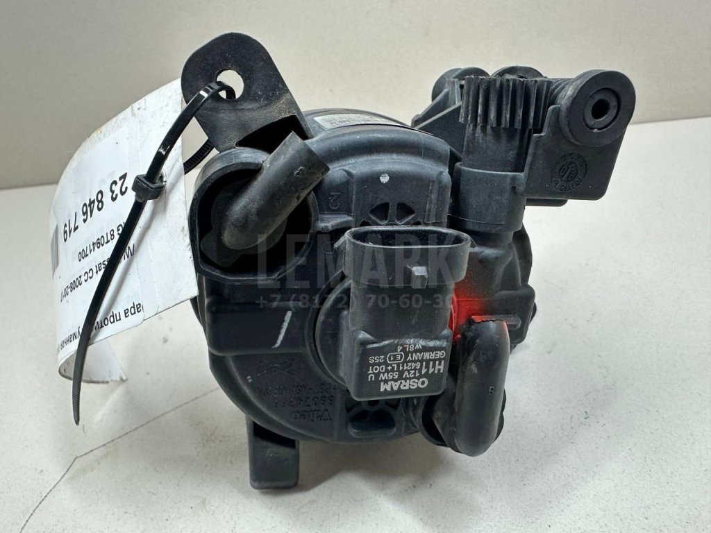 Фара противотуманная правая