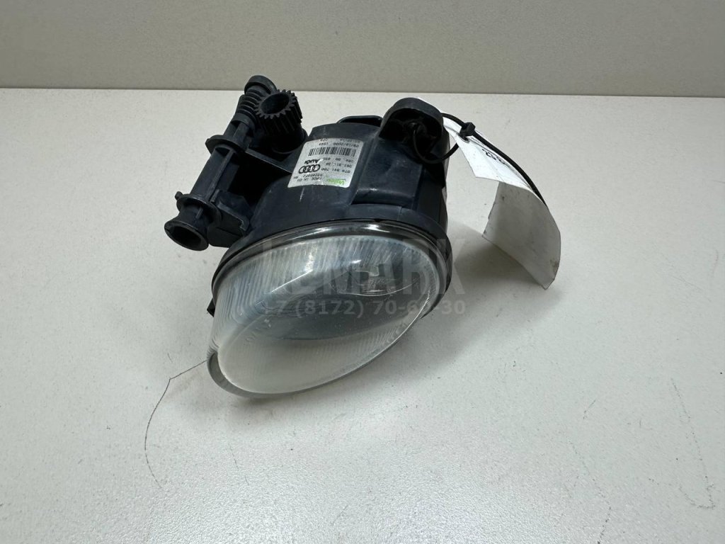 Фара противотуманная правая