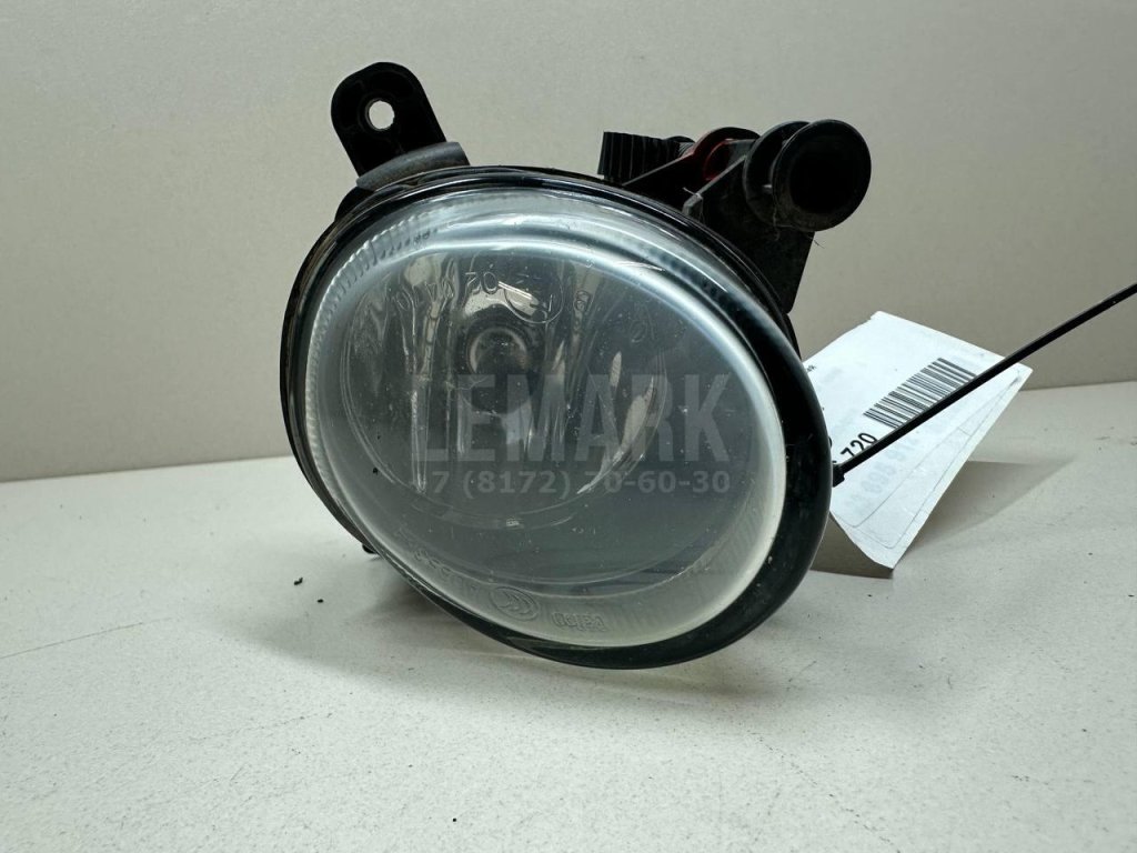 Фара противотуманная левая