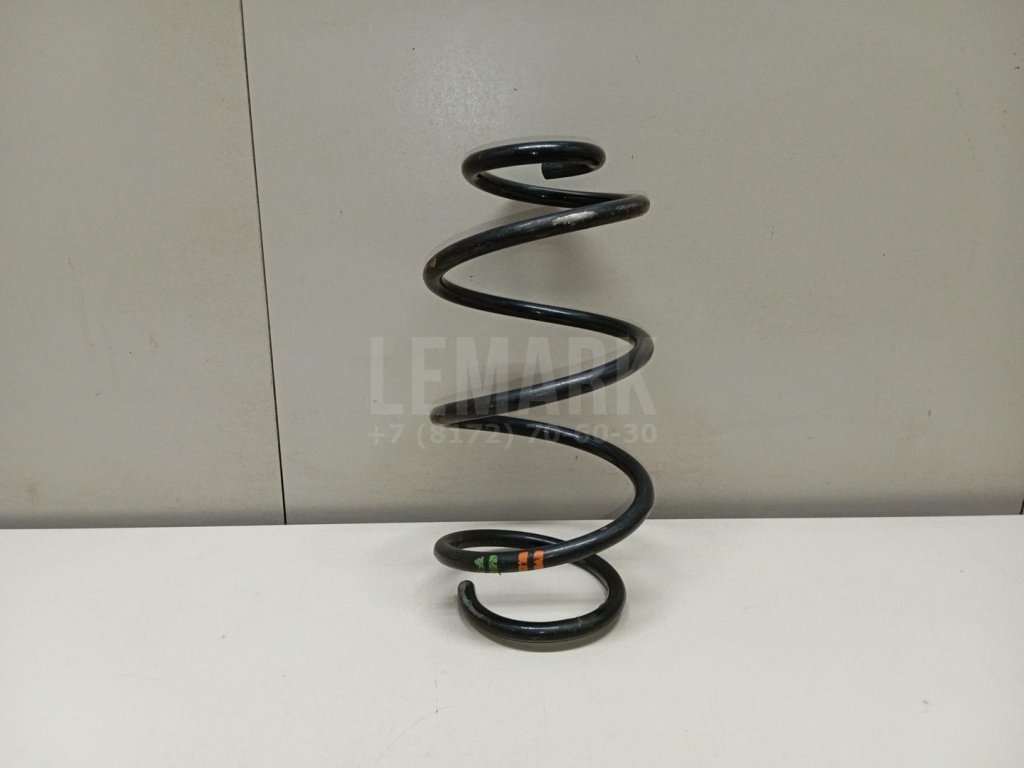 Пружина передняя