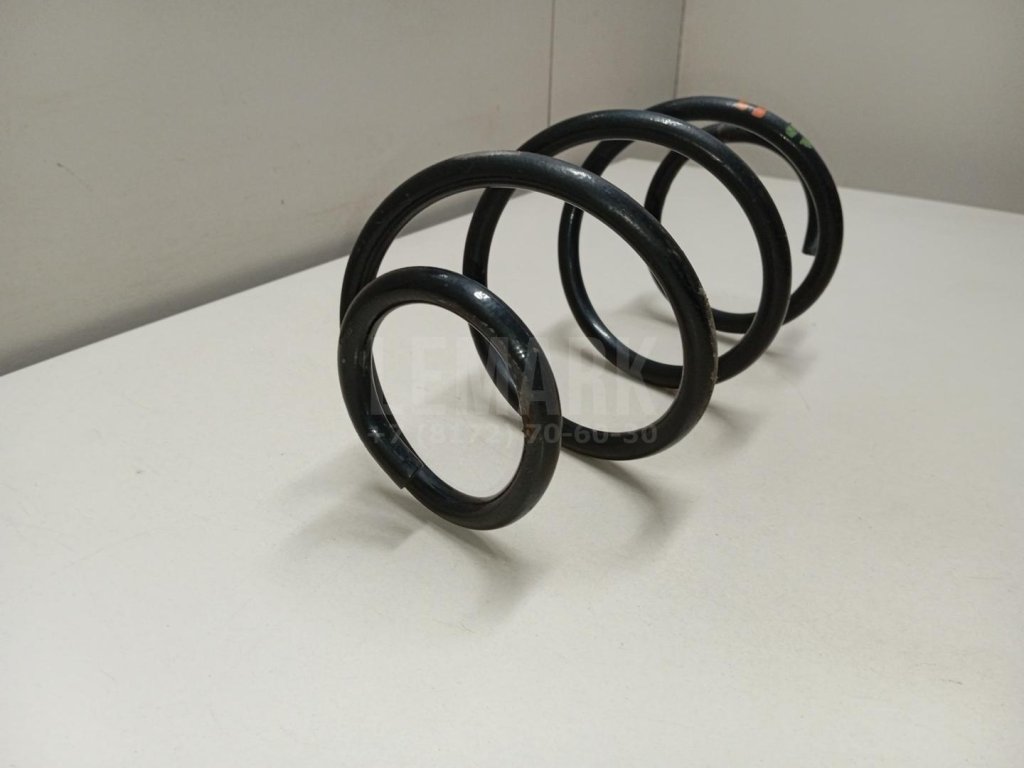 Пружина передняя