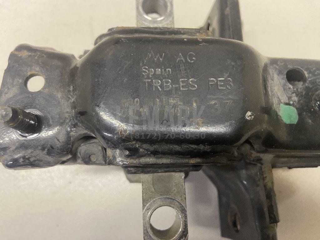 Опора двигателя