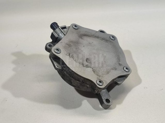 Насос вакуумный