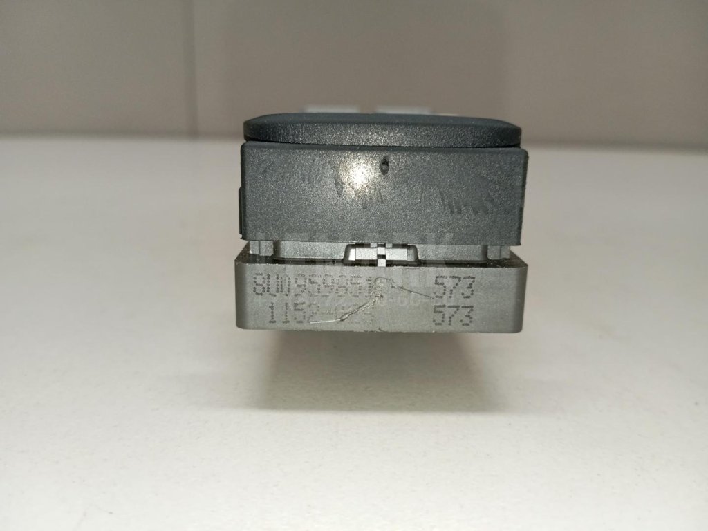 Блок управления стеклоподъемниками