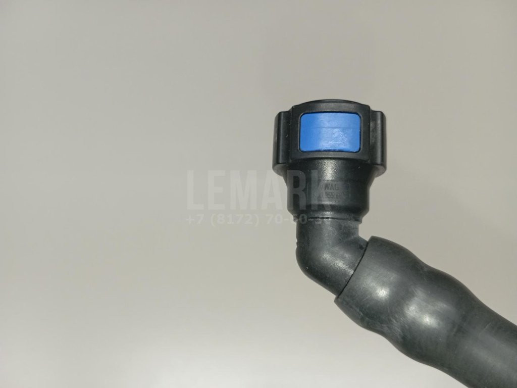 Штуцер трубки омывателя