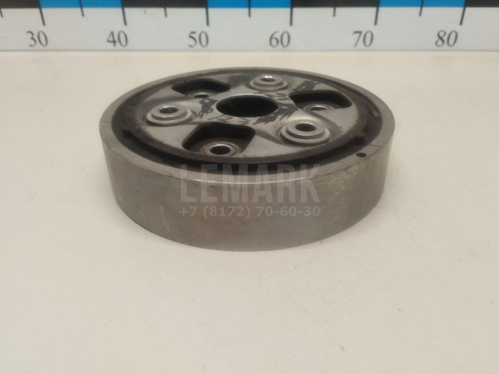 Муфта балансирная карданного вала