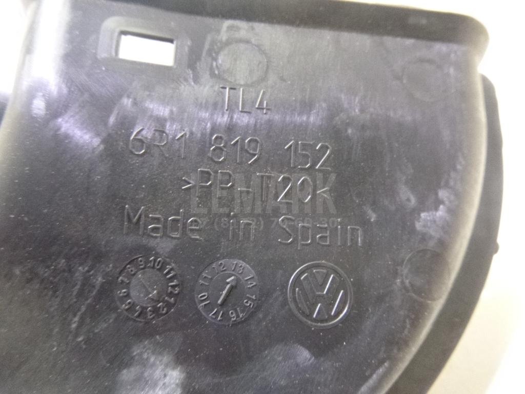 Воздуховод отопителя