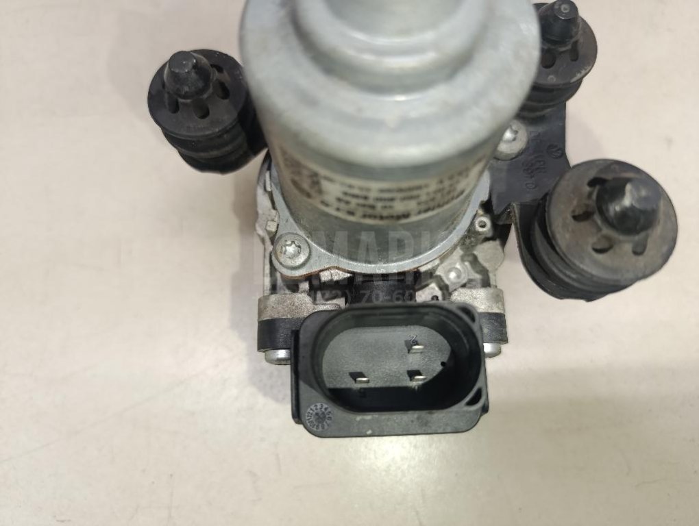 Насос вакуумный