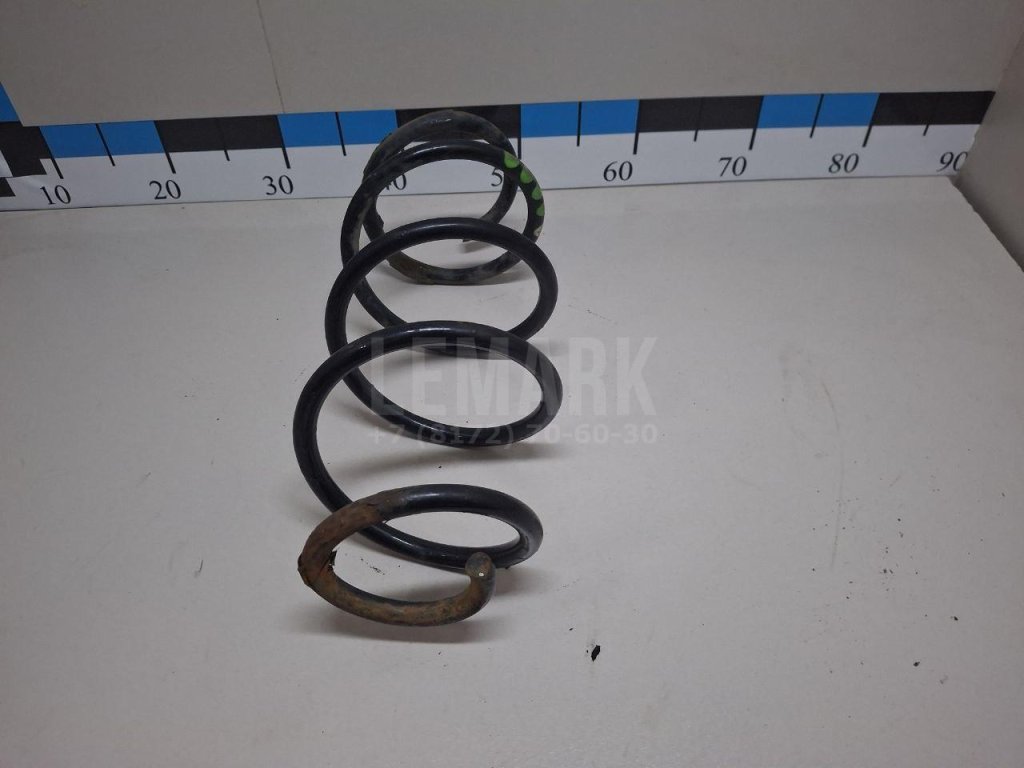 Пружина передняя