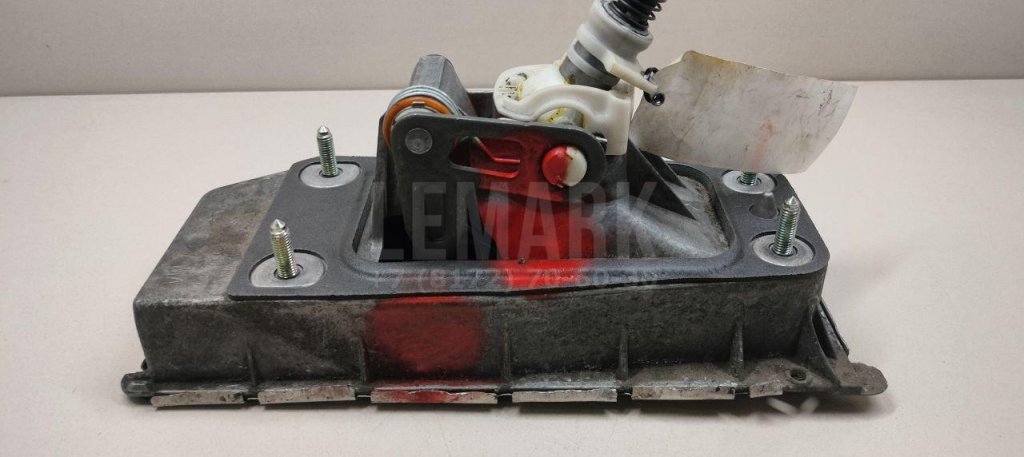 Кулиса КПП для  Audi A5/S5 (F5) 2017