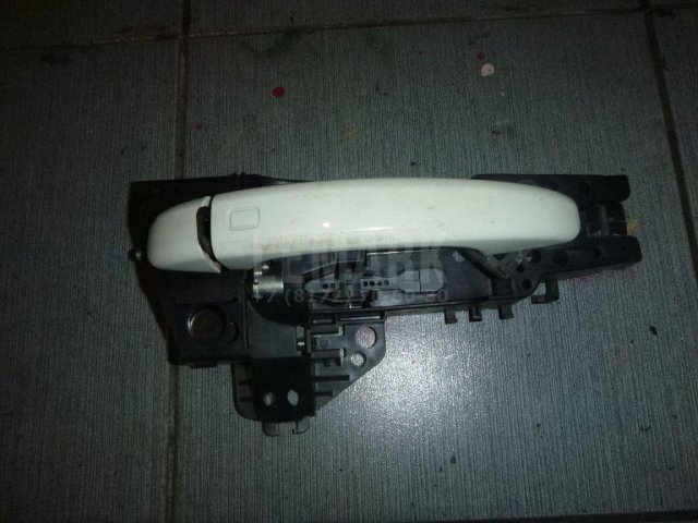 Ручка двери задней наружная правая