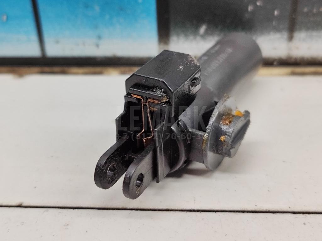 Демпфер бардачка