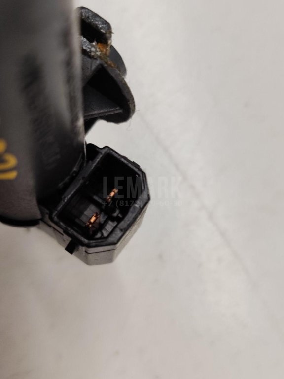 Демпфер бардачка