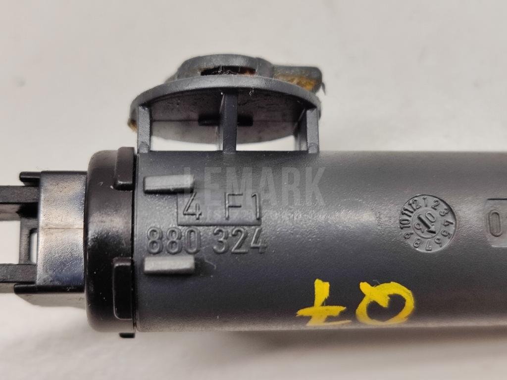 Демпфер бардачка