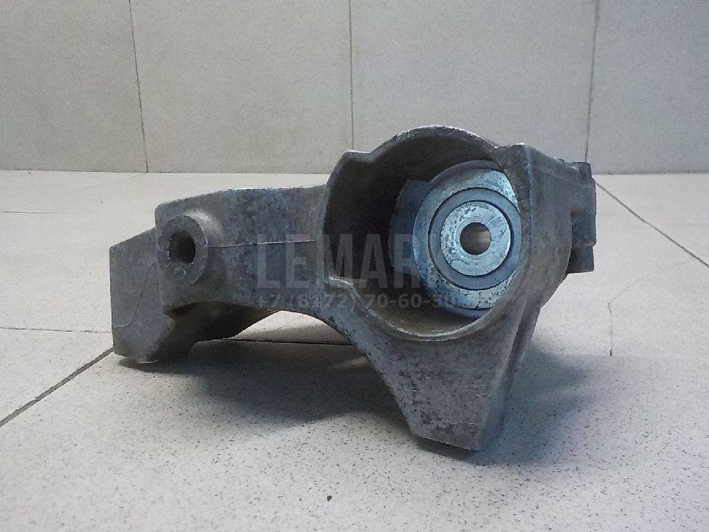 Кронштейн генератора