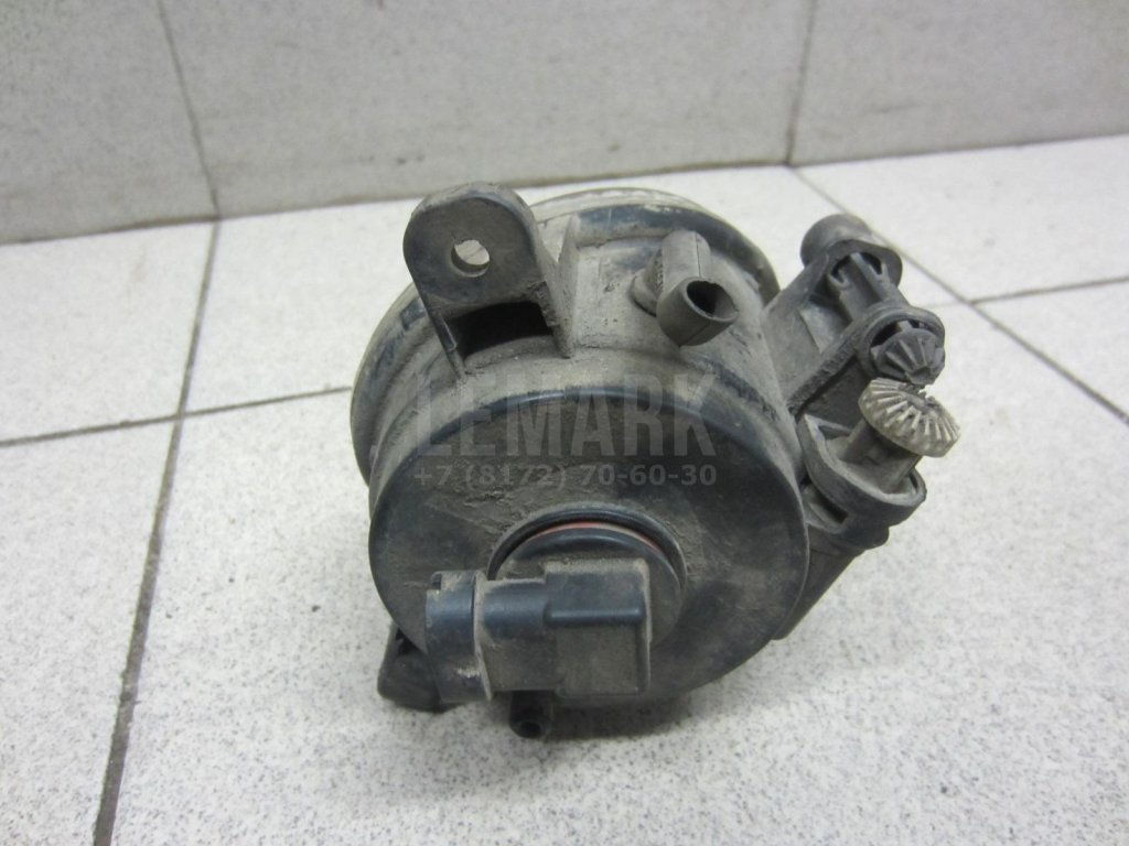 Фара противотуманная правая