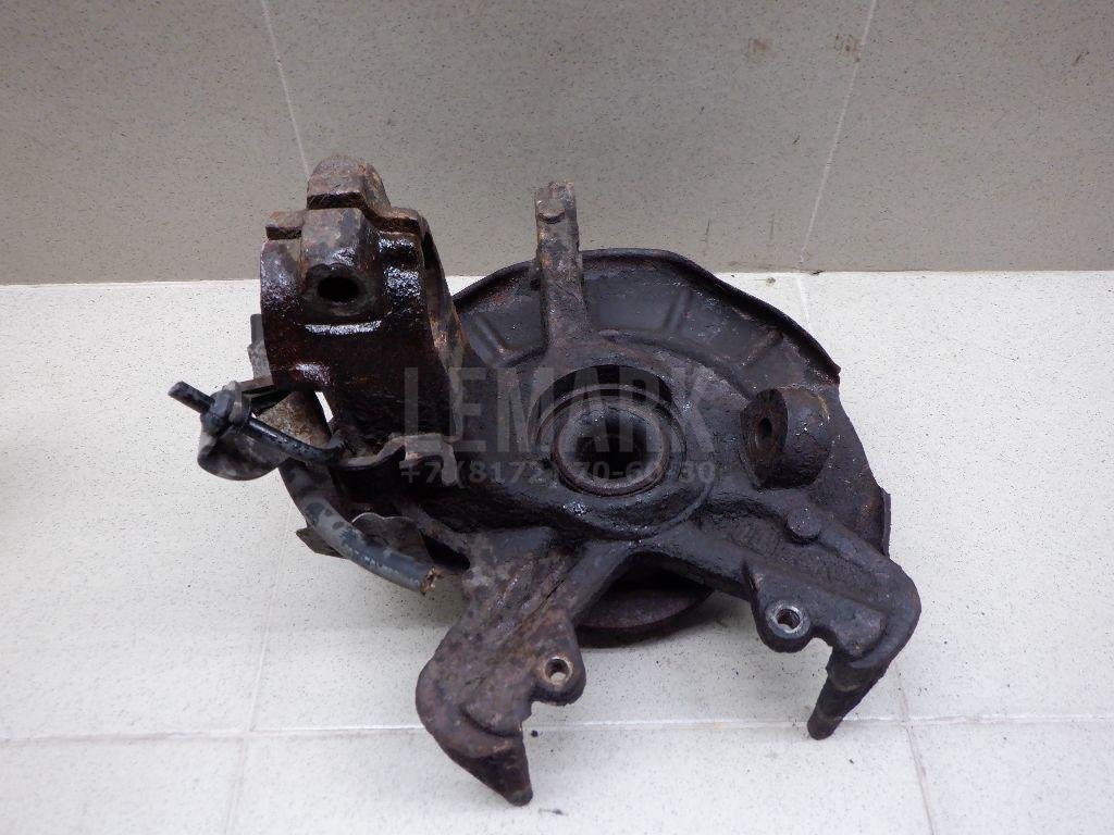 Кулак поворотный передний правый