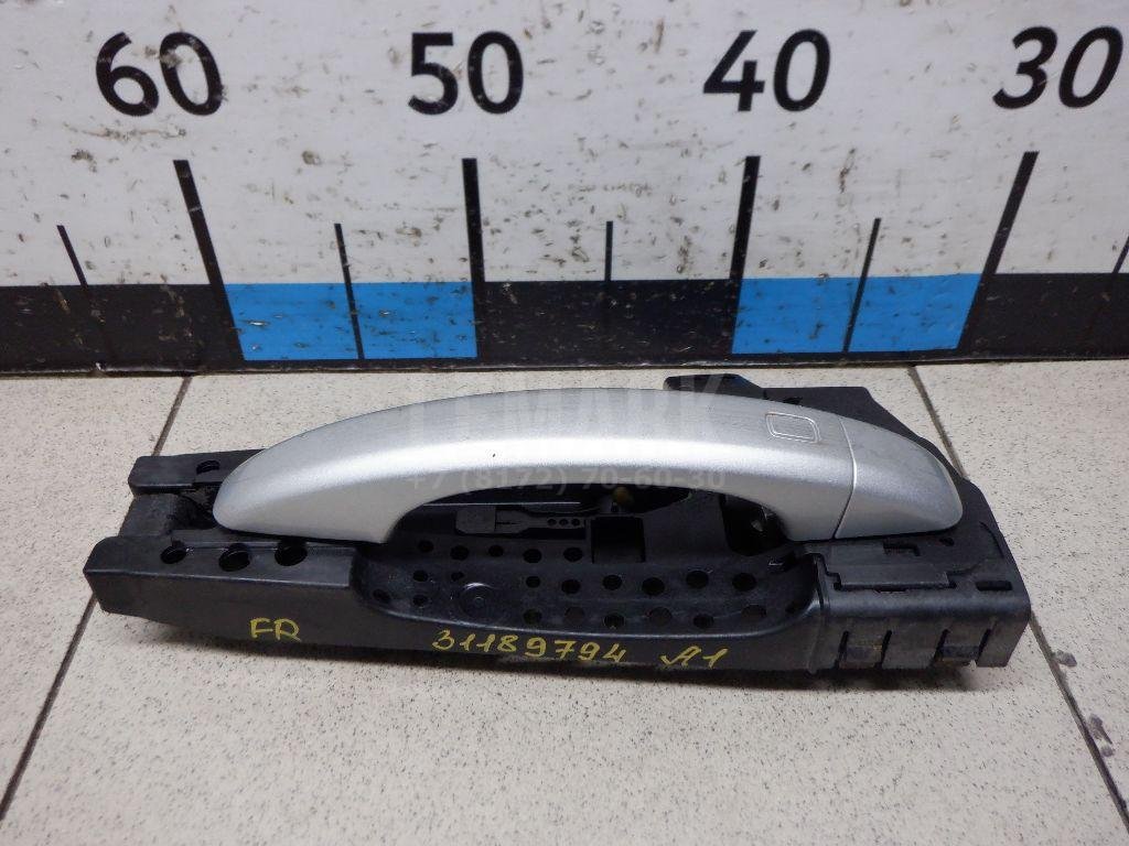 Ручка двери передней наружная правая