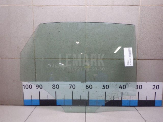 Стекло двери задней правой