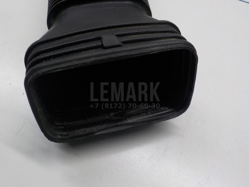 Патрубок воздушного фильтра