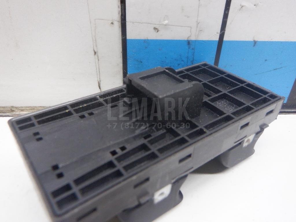 Блок управления стеклоподъемниками