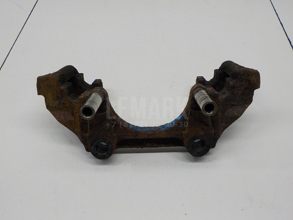 Скоба суппорта переднего