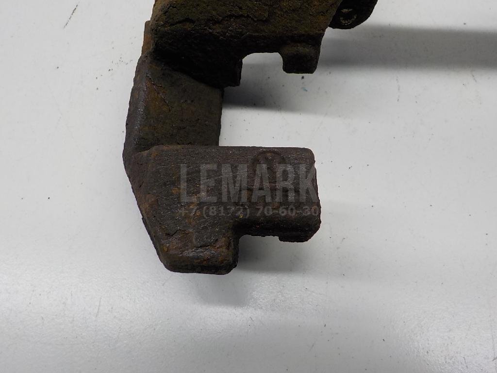 Скоба суппорта переднего