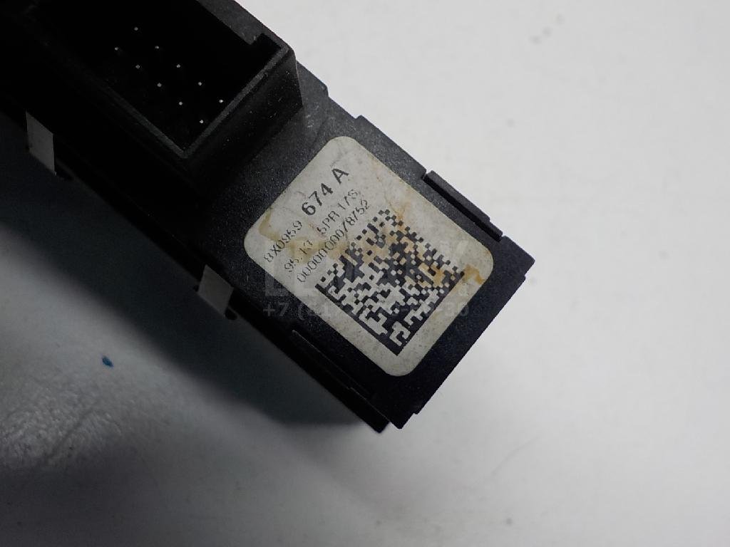 Кнопка обогрева сидений