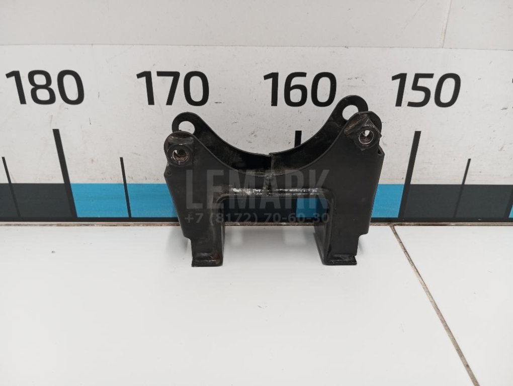 Кронштейн опоры КПП для  Audi A4 [B9] 2015