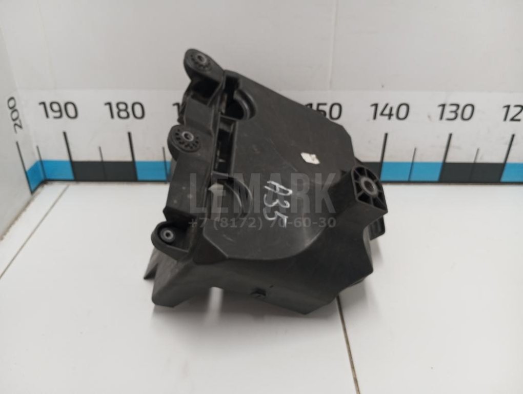 Крепление АКБ (корпус/подставка)