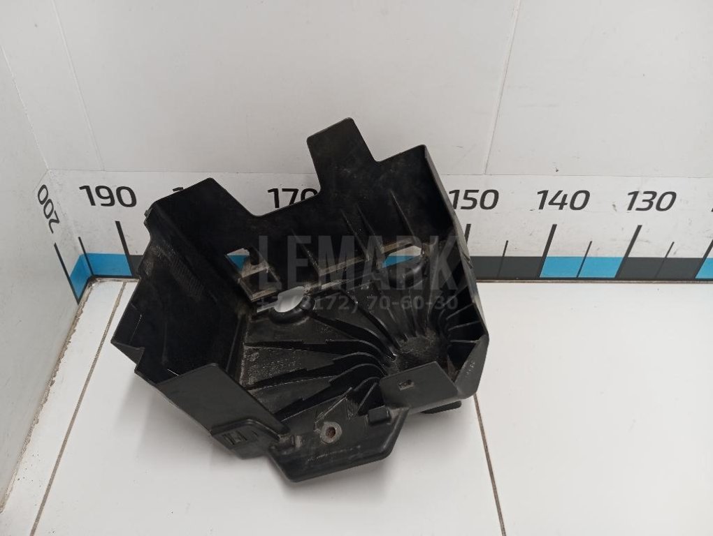 Крепление АКБ (корпус/подставка)