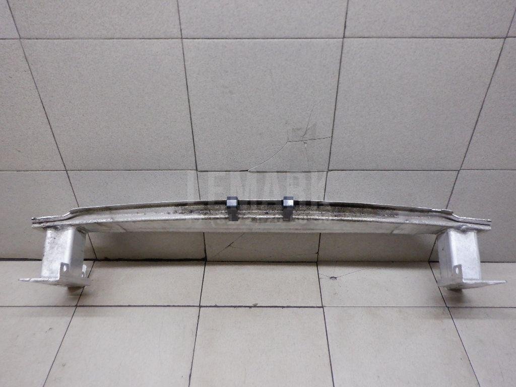 Усилитель переднего бампера