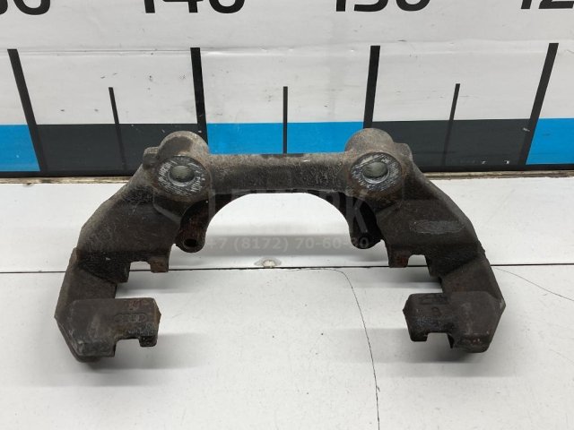 Скоба суппорта переднего