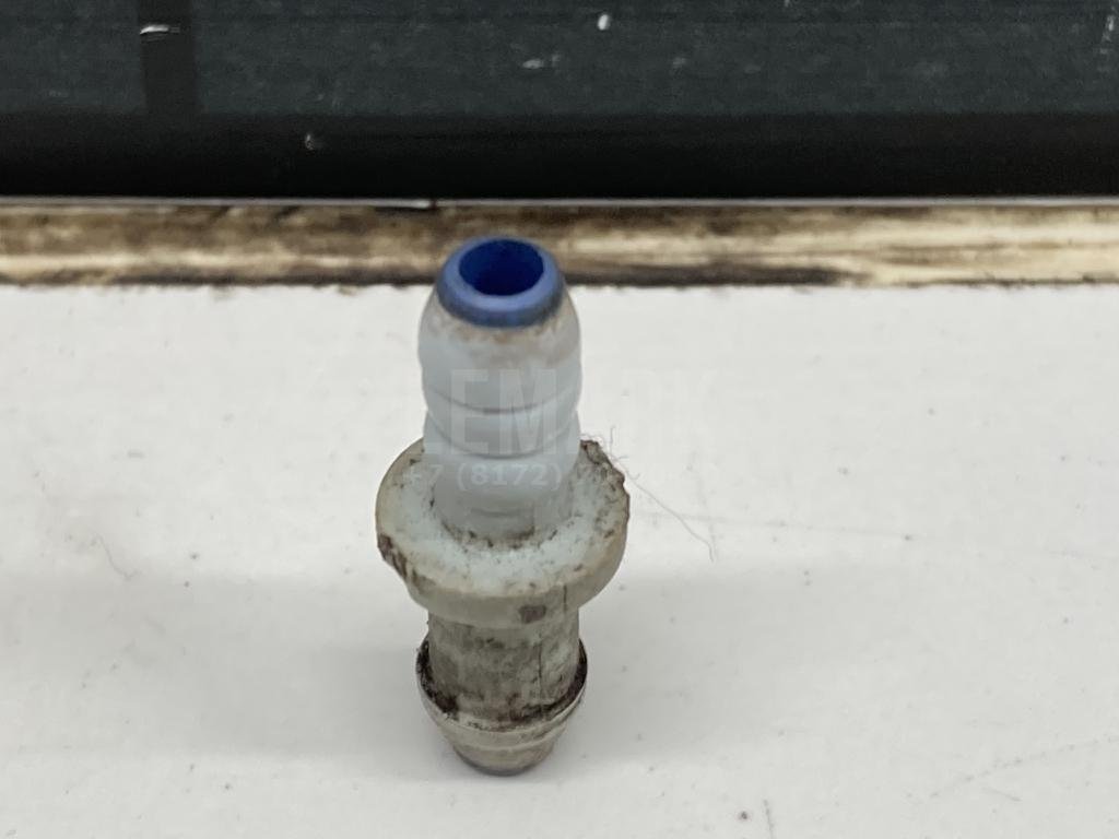 Переходник шланга омывателя