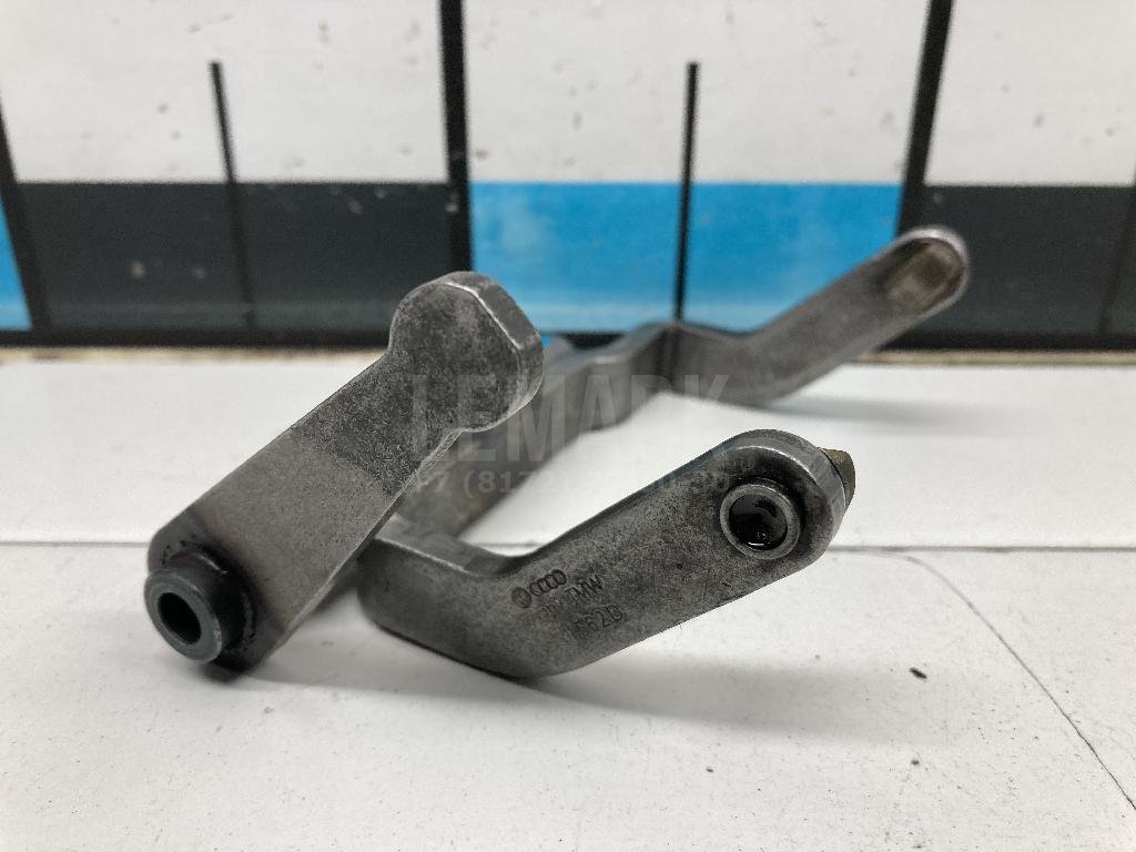 Вилка включения передачи