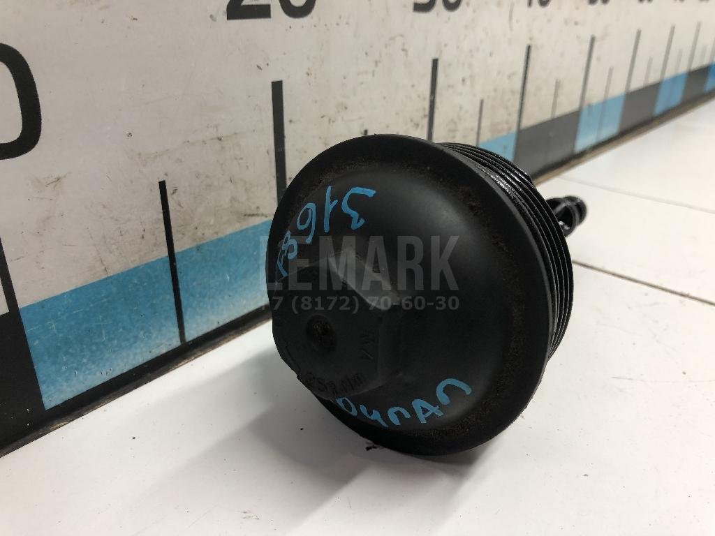 Крышка масляного фильтра