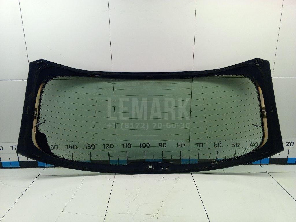 Стекло двери багажника