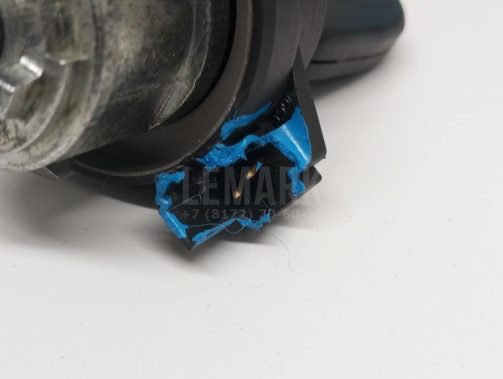 Вставка замка зажигания