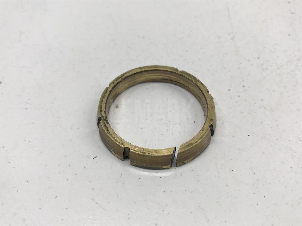 Кольцо стопорное вых вала дифф