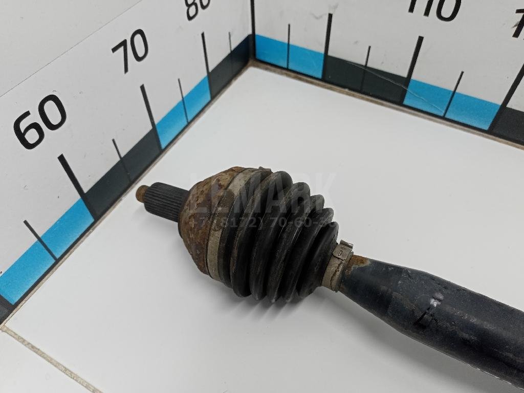 Полуось передняя правая